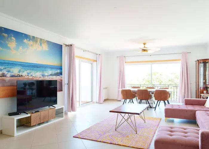 The Lazy Sunbathers, Del Rei, Obidos, B11 *