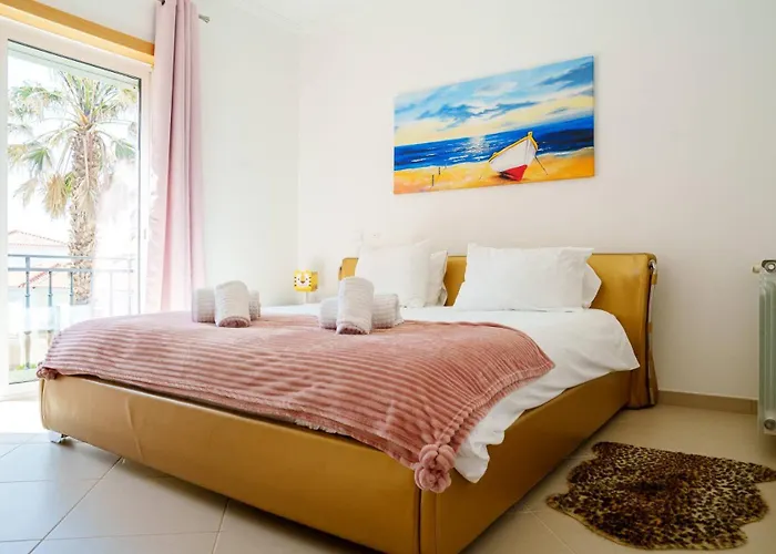 The Lazy Sunbathers, Del Rei, Obidos, B11 奥比多斯